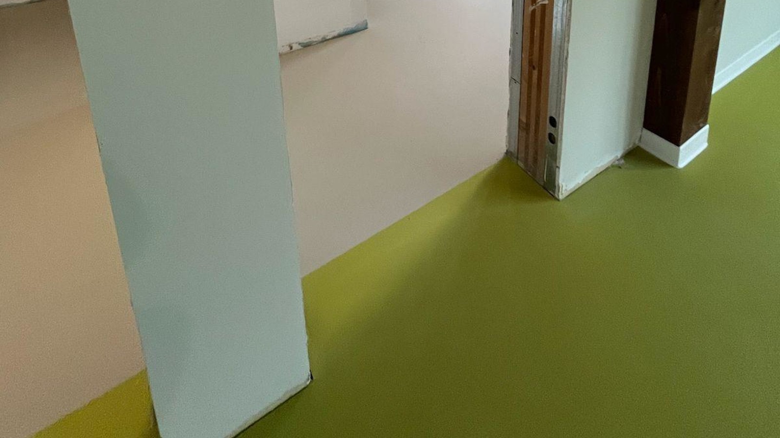 come ottenere un preventivo per forniture di pavimenti resilienti